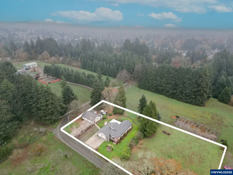 6782  Rainbow Dr SE, Salem, OR 97306 - Image #3