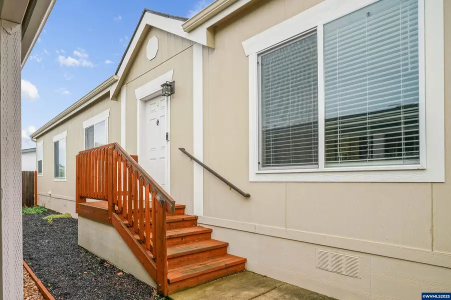 200  Market St, Lebanon, OR 97355 - Image #2