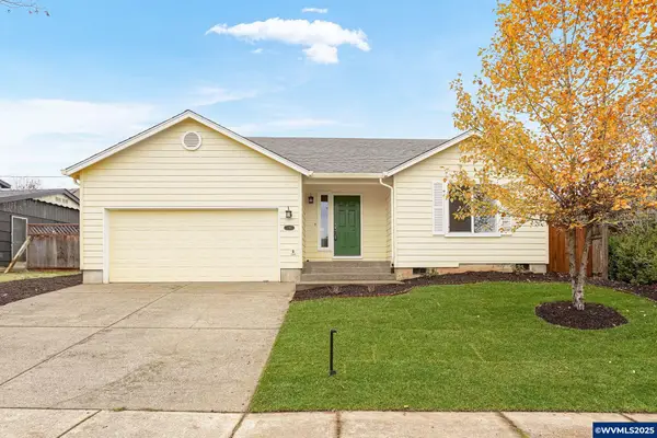 735  22nd Av NW, Salem, OR 97304