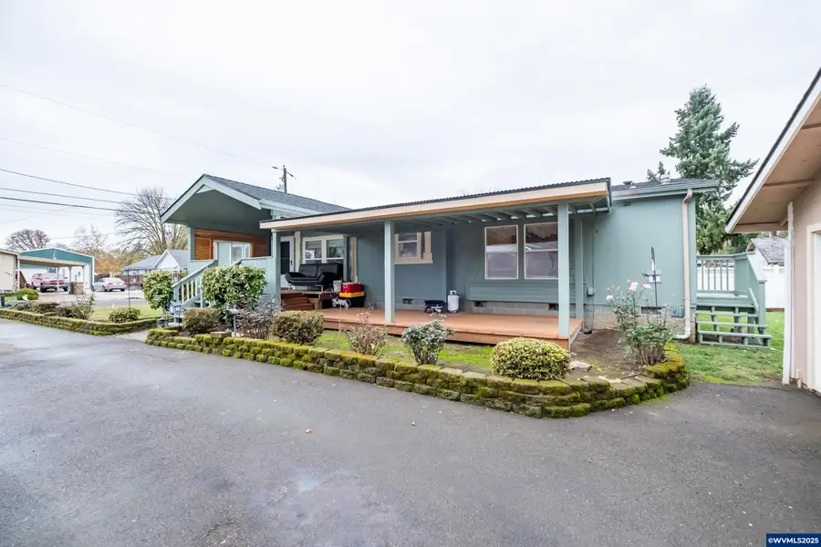 1065  23rd Av, Sweet Home, OR 97386 - Image #2