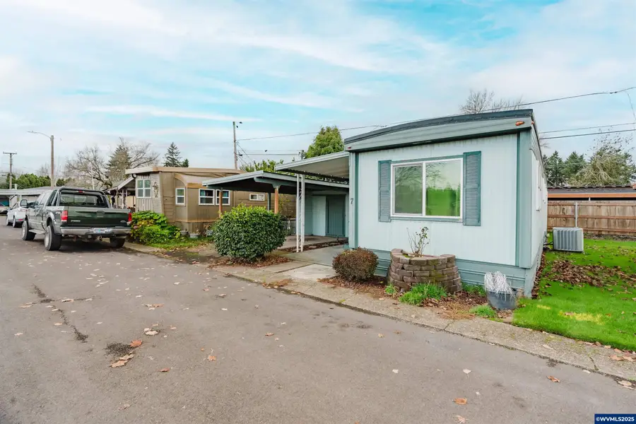 4882  Lancaster #7 Dr NE, Salem, OR 97305 - Image #3