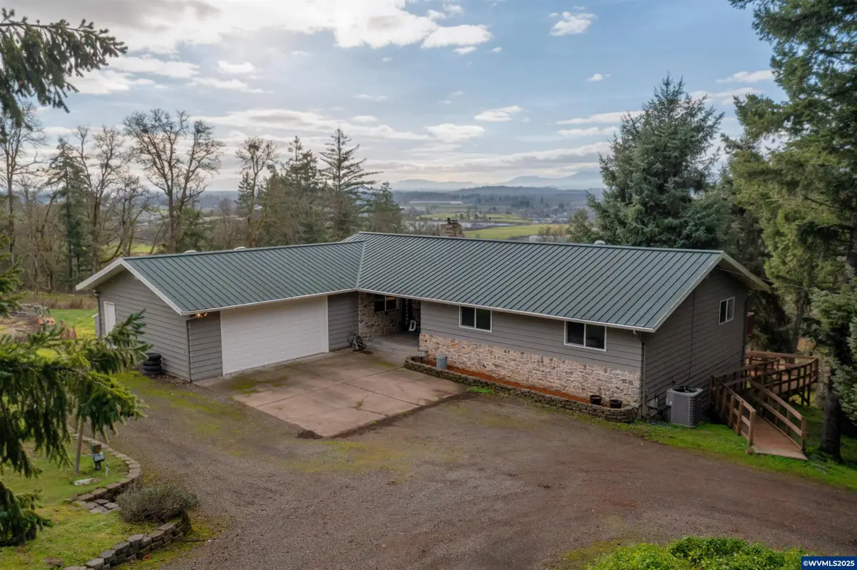33844  Sunnyview Dr NE, Albany, OR 97322 - Image #1