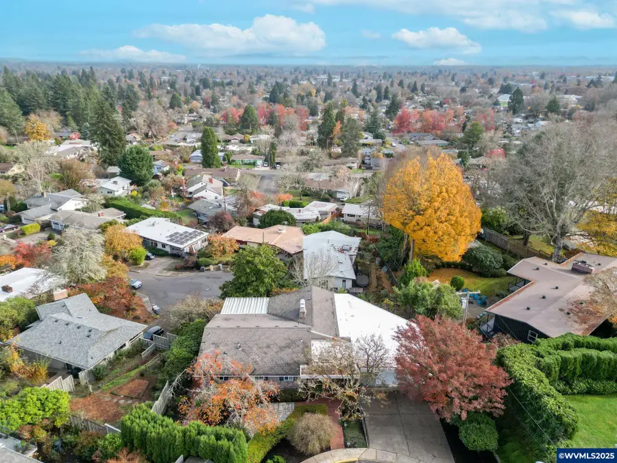 915 NW Westwood Pl, Corvallis, OR 97330 - Image #2