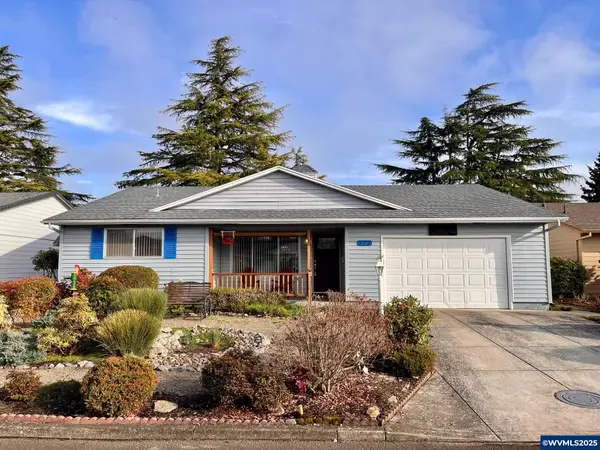 474  E Clackamas Cir, Woodburn, OR 97071