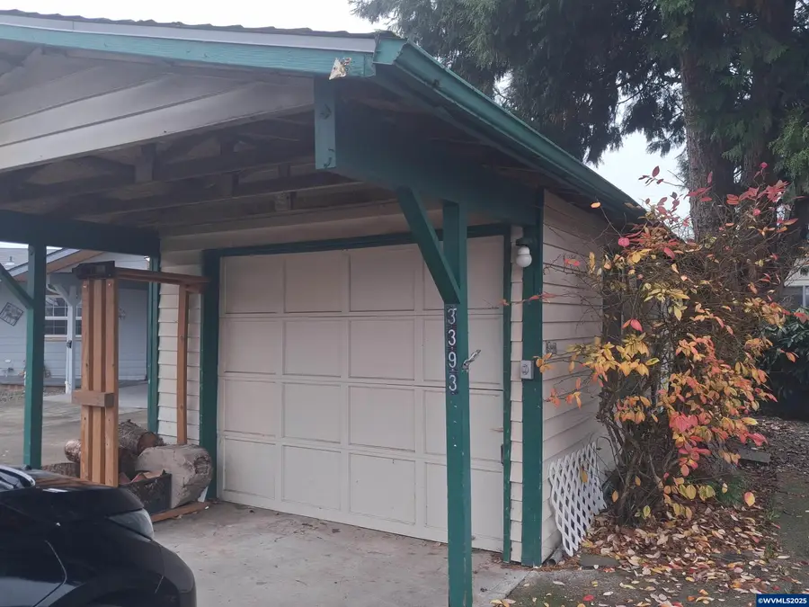 3393  Snow Peak Pl, Lebanon, OR 97355 - Image #2