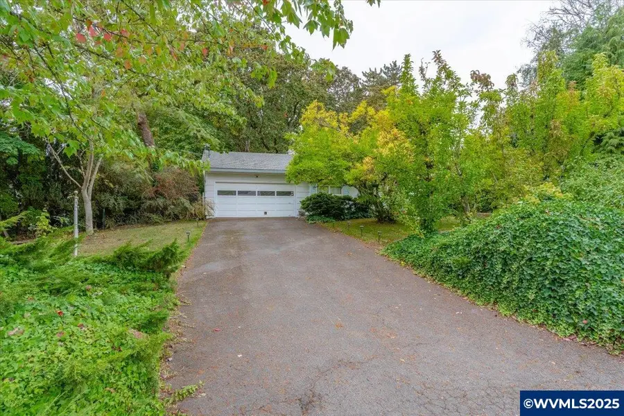 3895  Stanley Ln S, Salem, OR 97302 - Image #2