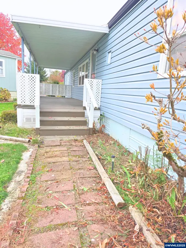 2796 S Main St, Lebanon, OR 97355