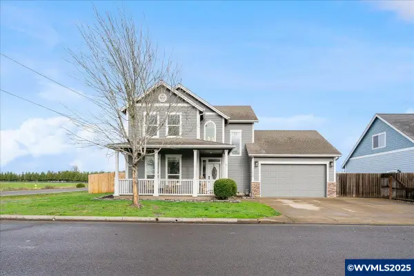 1010  Turtledove Lp, Lebanon, OR 97355