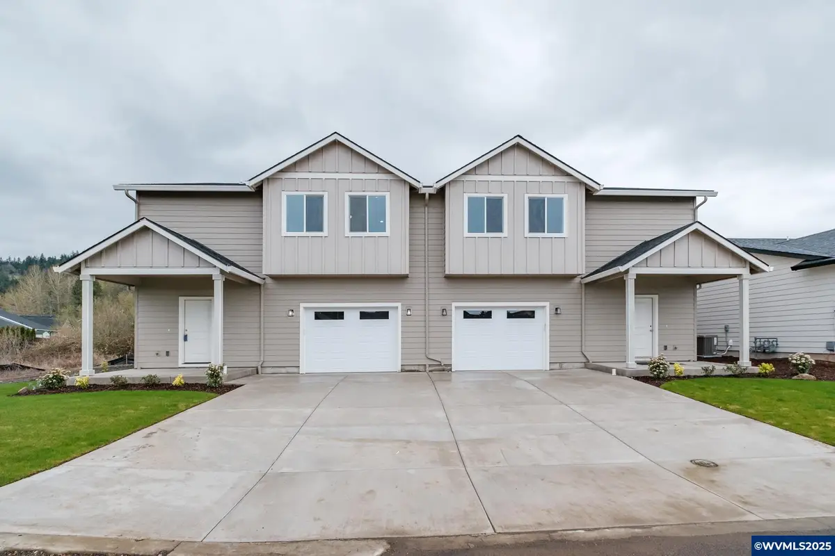 2474  Roll Tide (-2476) Ct, Lebanon, OR 97355 - Image #1