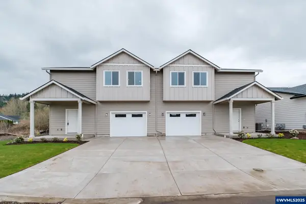2474  Roll Tide (-2476) Ct, Lebanon, OR 97355