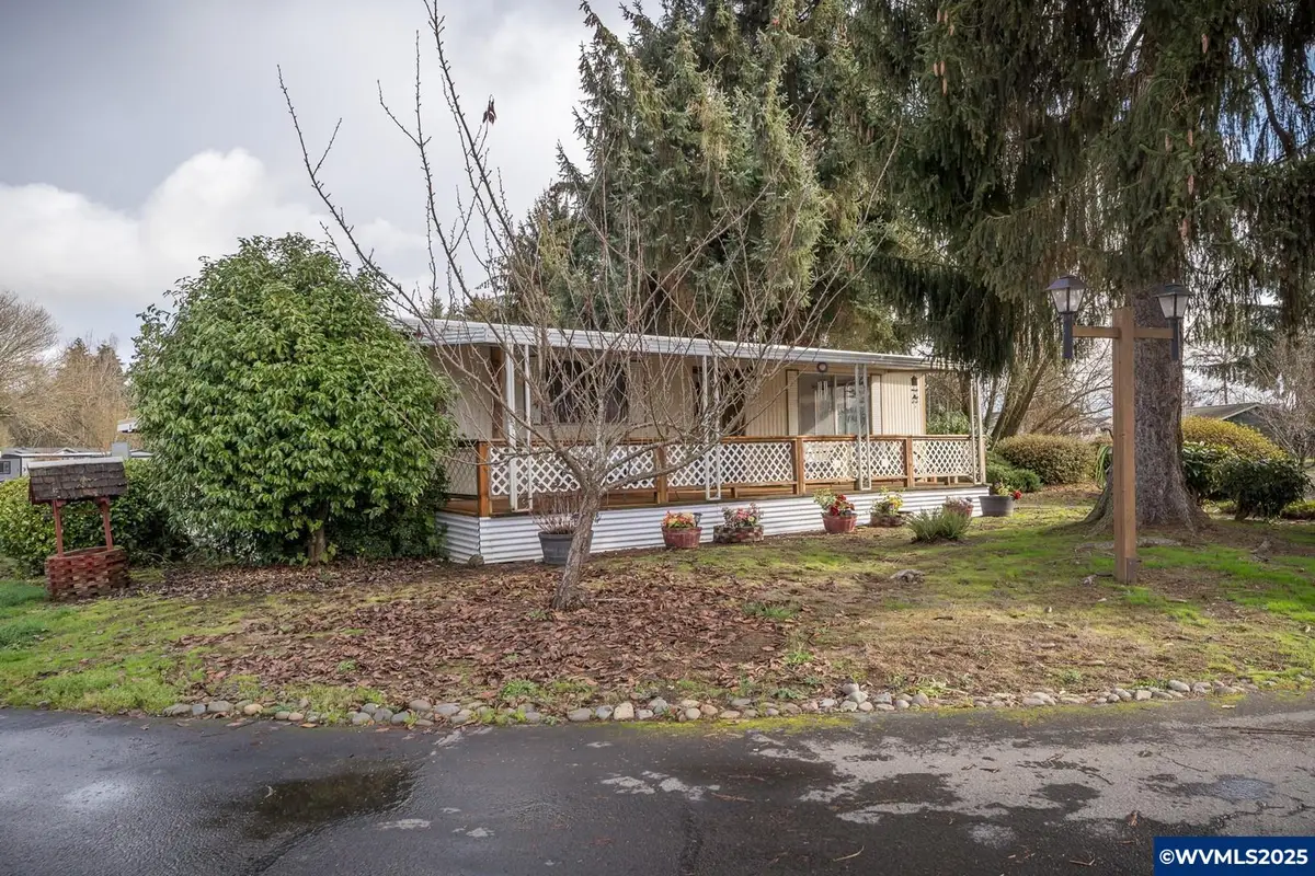 1905  Waverly Dr SE, Albany, OR 97322 - Image #1