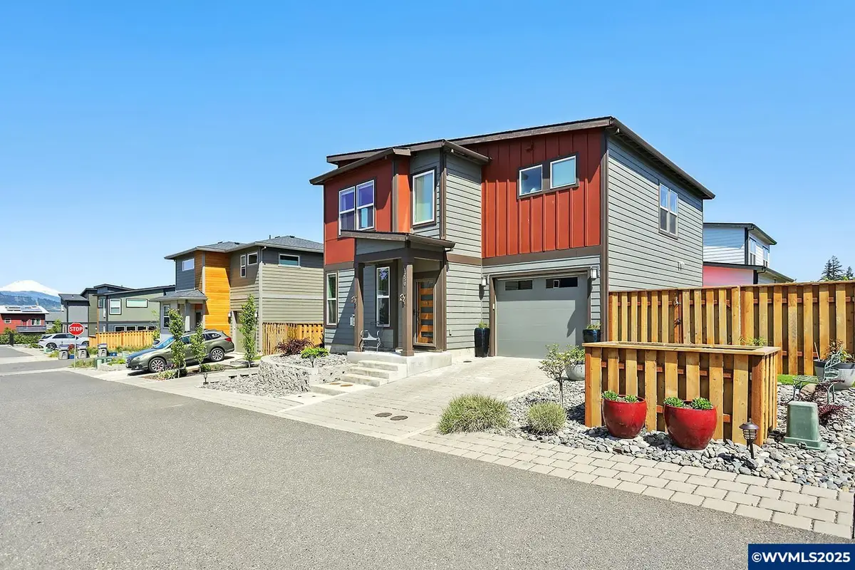 1250  29th St, Hood River, OR 97031 - #1