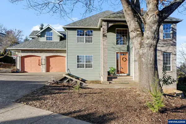 1683  Skyway St S, Salem, OR 97302