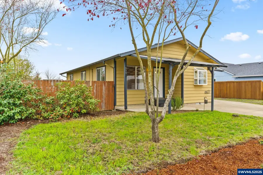 955  Territorial St, Harrisburg, OR 97446 - Image #3