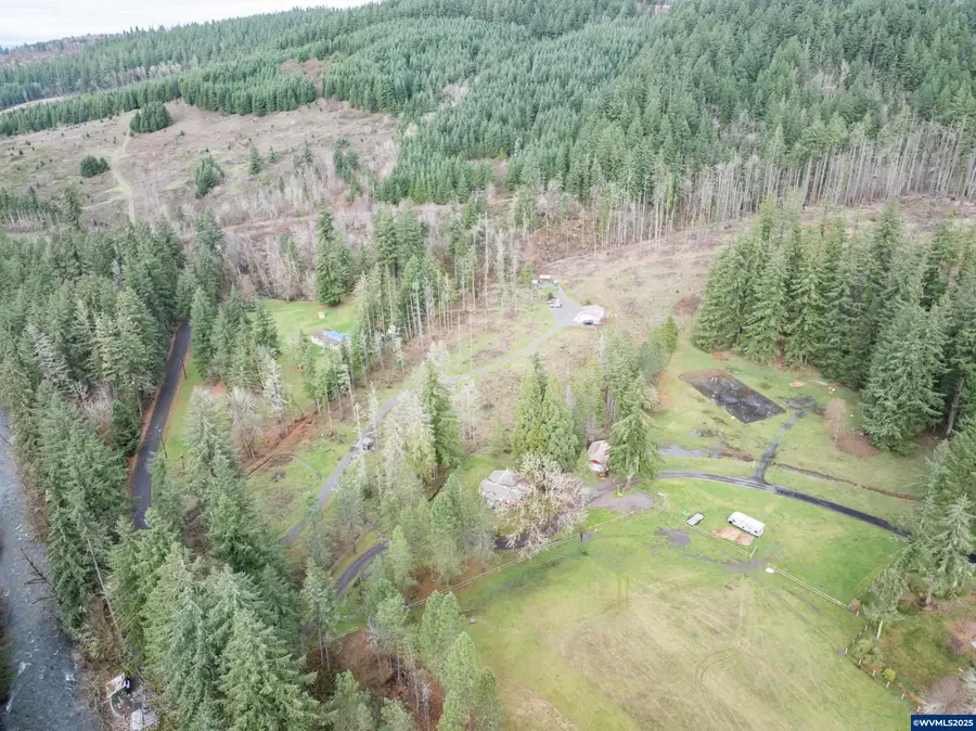 13087 S Butte Creek Rd, Scotts Mills, OR 97375 - Image #3