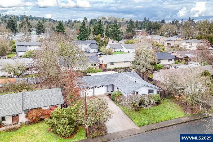 961 NW Ironwood Av, Corvallis, OR 97330 - Image #2