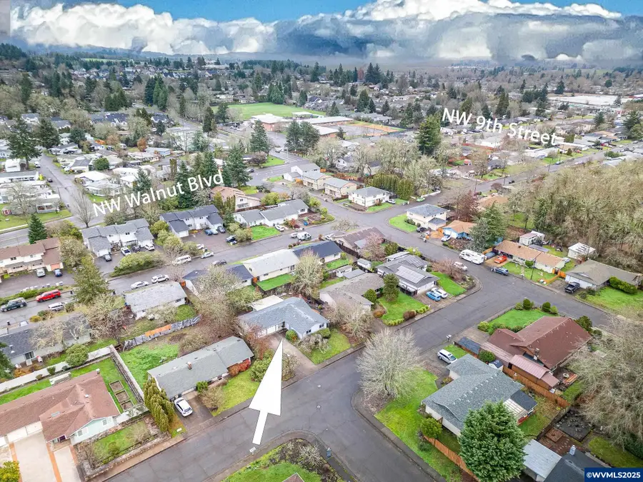 961 NW Ironwood Av, Corvallis, OR 97330 - Image #3