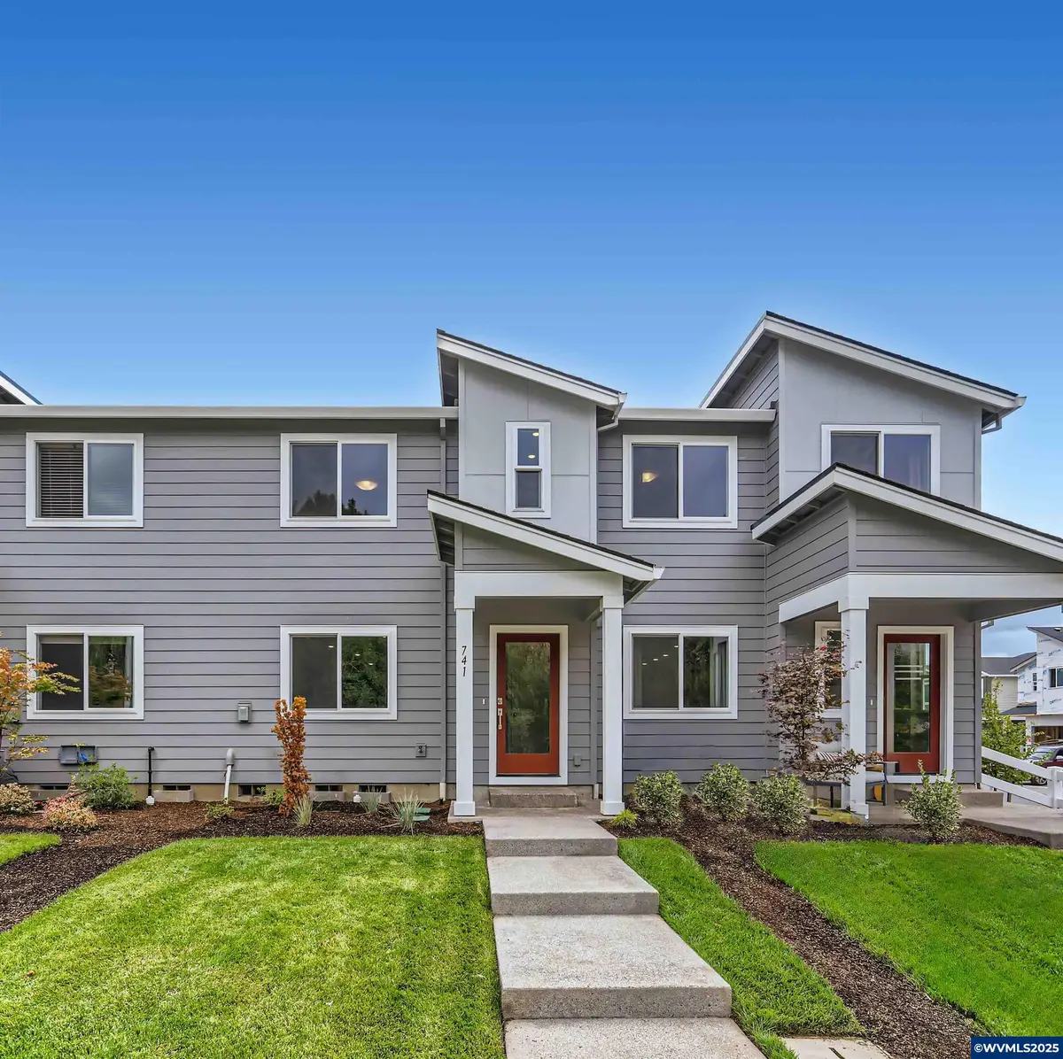 857  Sifuentez Ct, Woodburn, OR 97071 - Image #1