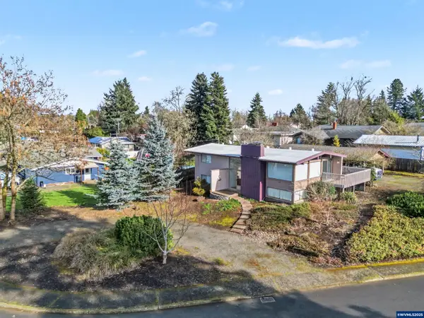 444 SW Crider St, Dallas, OR 97338