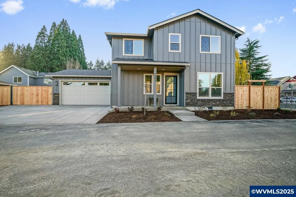 7541  Lennox Ln NE, Keizer, OR 97303 - Image #1