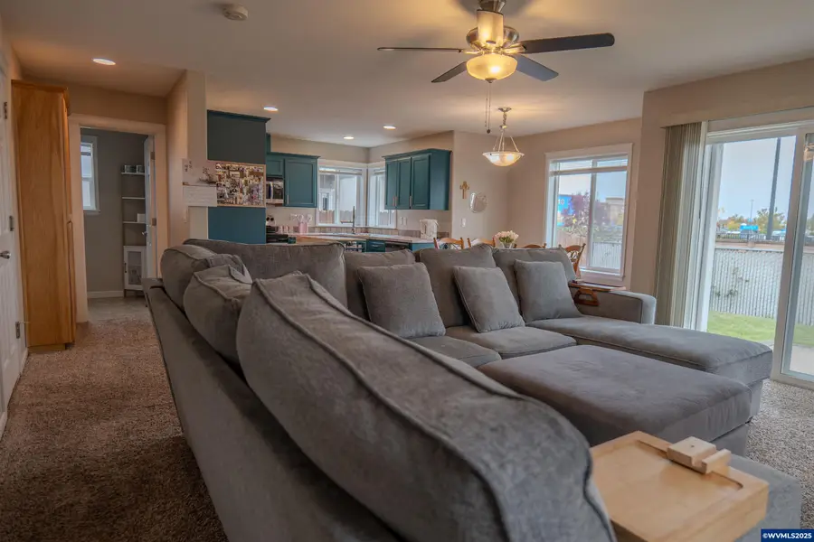 4337  Mackinaw Av SE, Albany, OR 97322 - Image #3