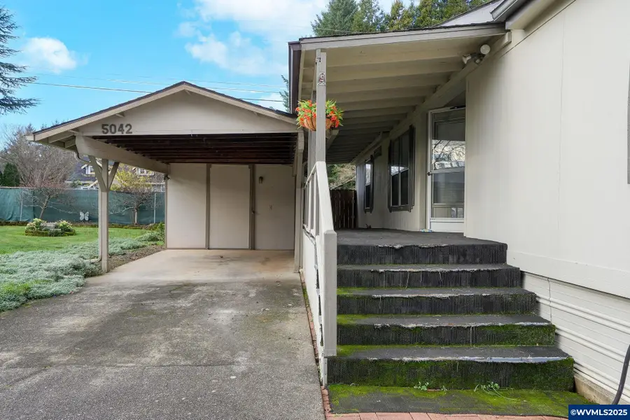 5042  Cumberland #18 Ct, Salem, OR 97306 - Image #3