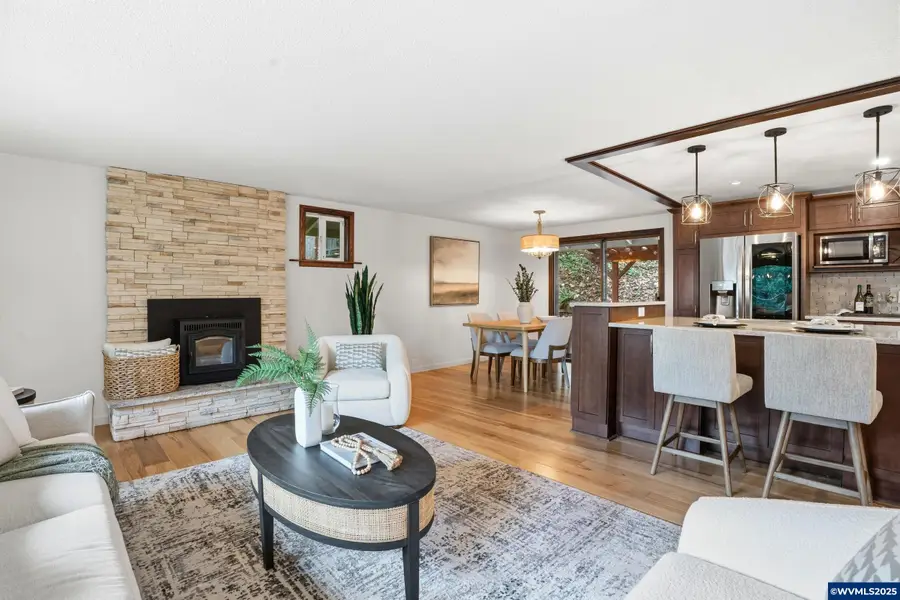 4390  Inwood Ln, Eugene, OR 97405 - Image #2