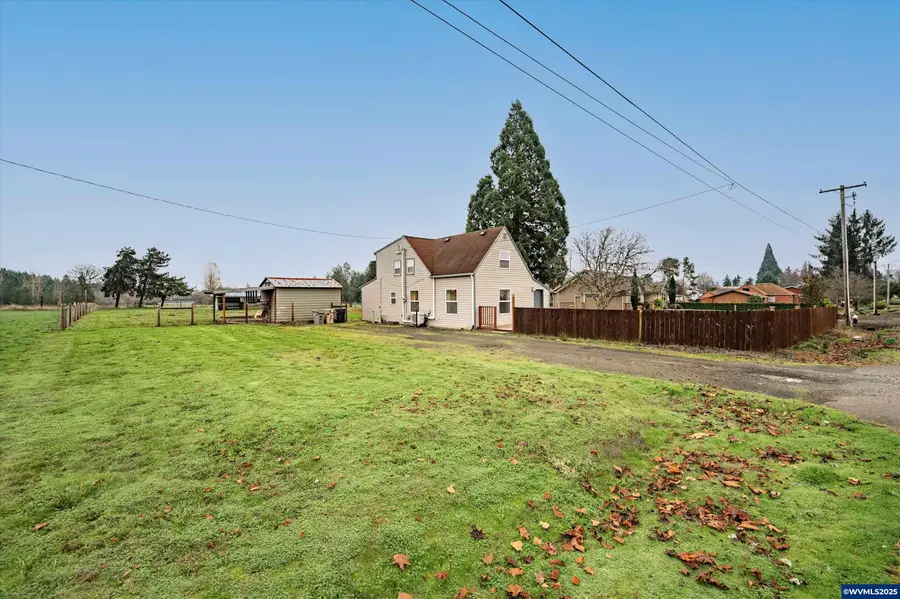352 NE Polk Station Rd, Dallas, OR 97338 - #2