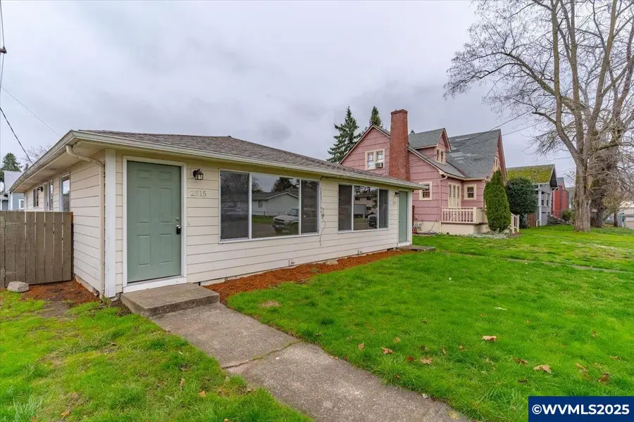 2515 (-2517)  Lee St SE, Salem, OR 97301 - Image #3
