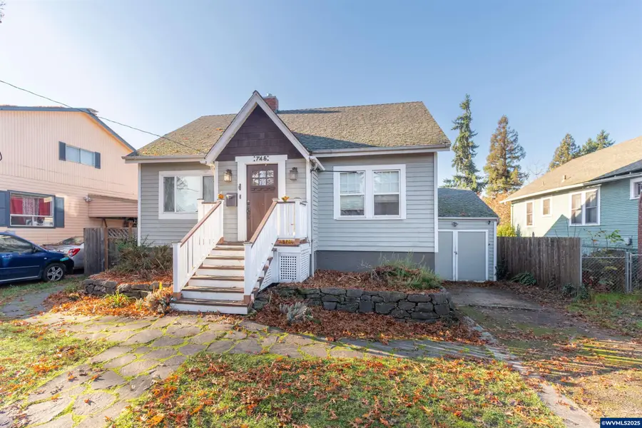 745  16th St NE, Salem, OR 97301 - Image #3