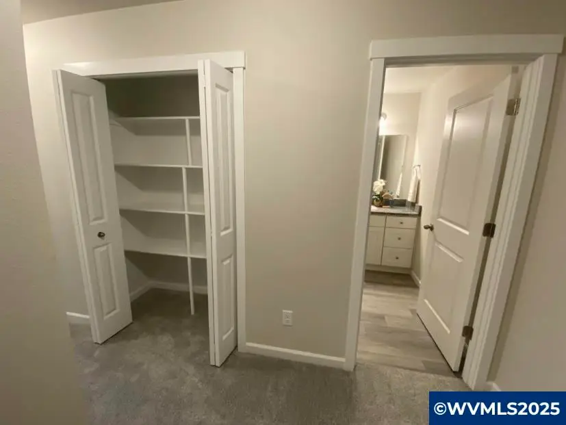 1866 SE SE Hankel St, Dallas, OR 97338 - Image #2