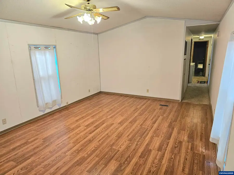 612 N Cascade (#25) Dr, Woodburn, OR 97071 - Image #3