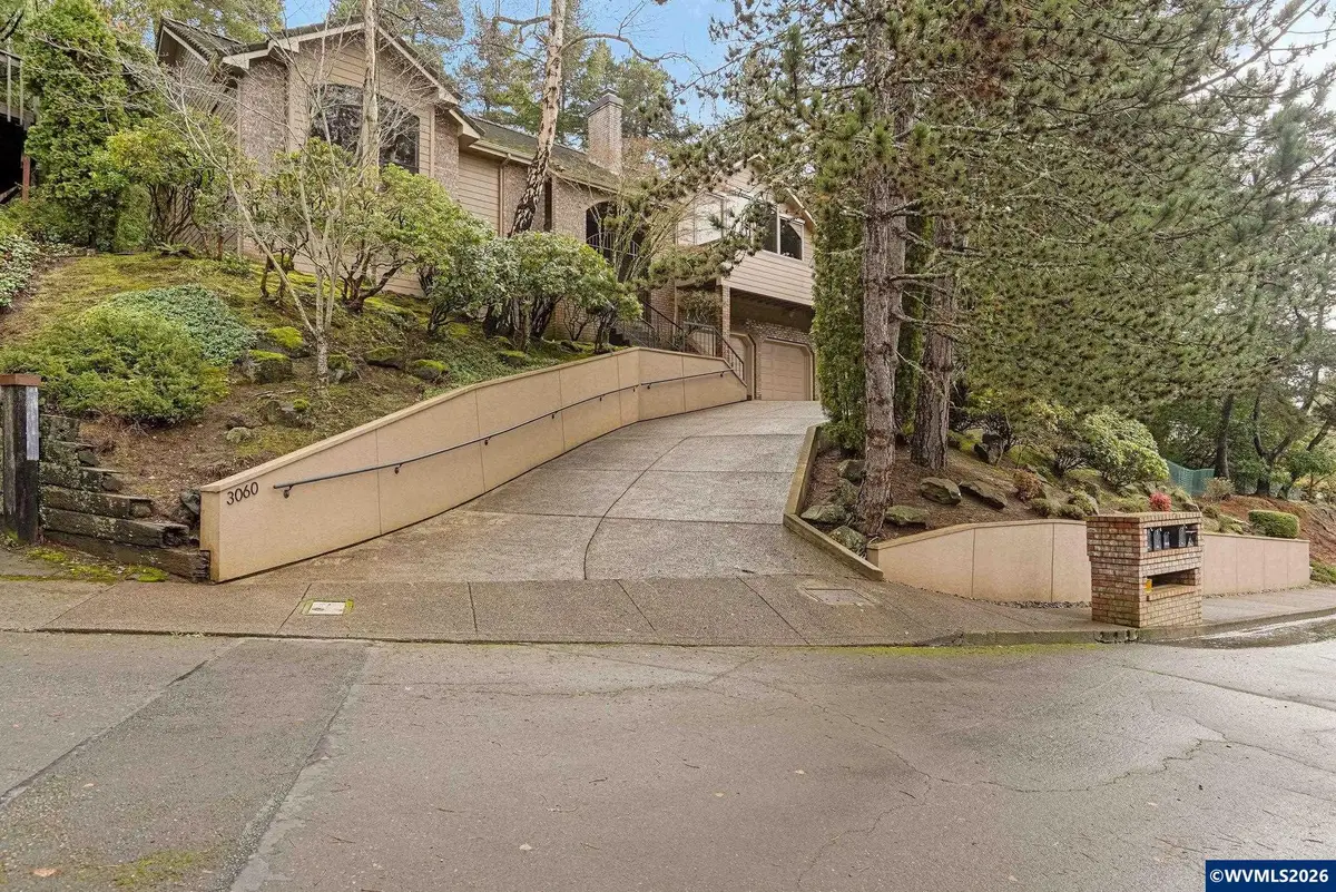 3060  Camellia Dr S, Salem, OR 97302 - Image #1