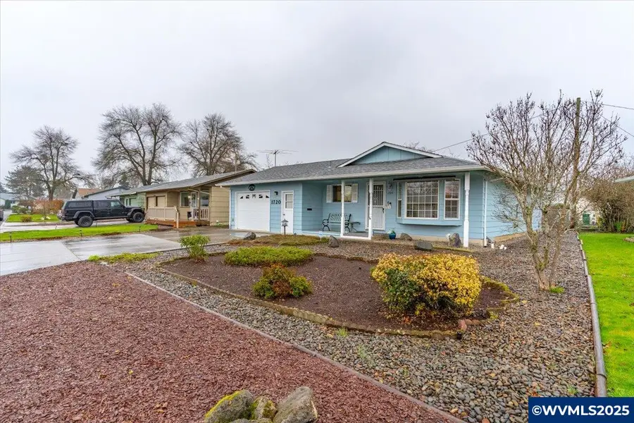 1720  Jansen Wy, Woodburn, OR 97071 - Image #3