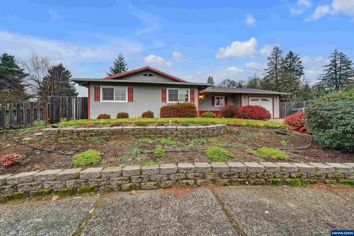 654 NW Bryant Ct, Dallas, OR 97338 - Image #1