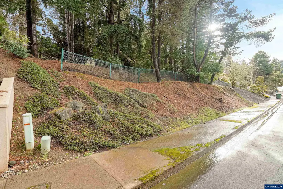 Camellia Dr S, Salem, OR 97302 - Image #3