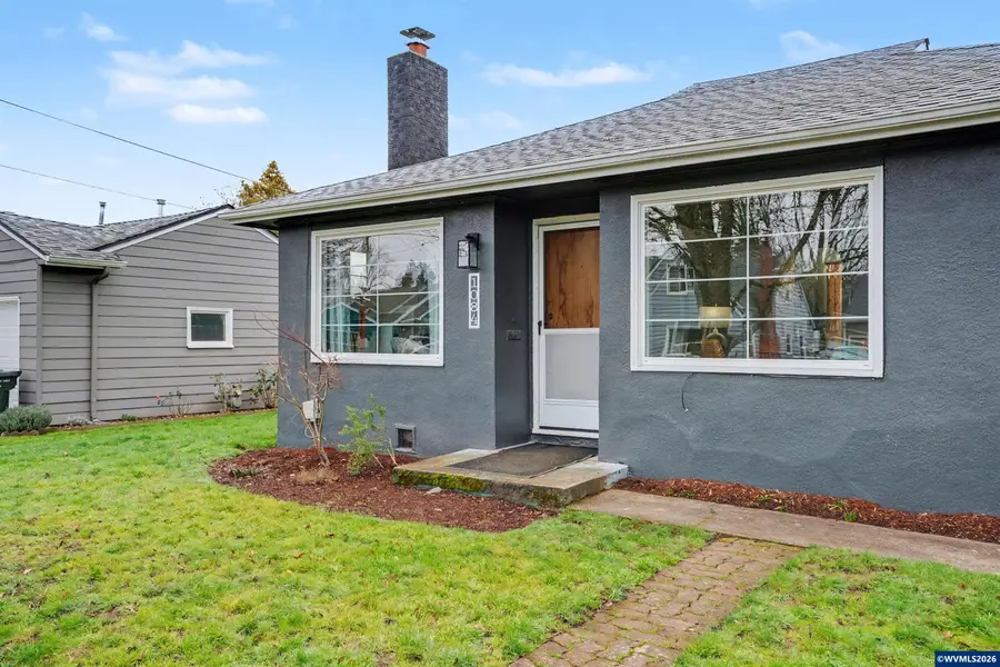 1084  24th St NE, Salem, OR 97301 - Image #2