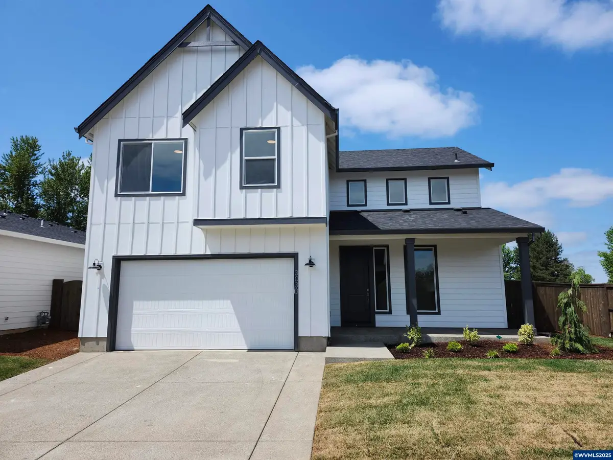 792  Magnolia  Av, Woodburn, OR 97071 - Image #1