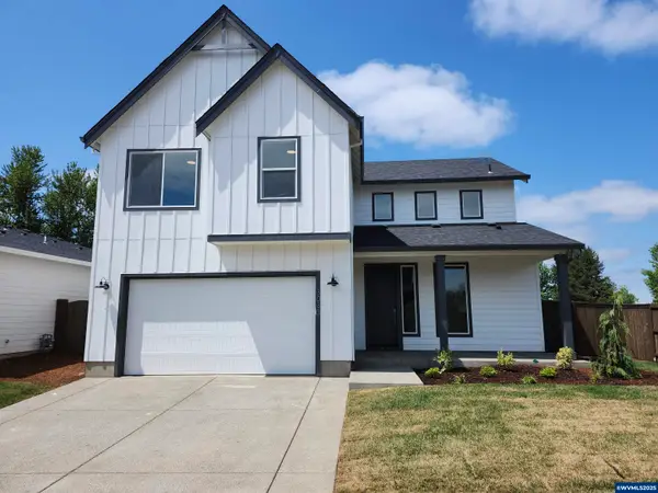 792  Magnolia  Av, Woodburn, OR 97071