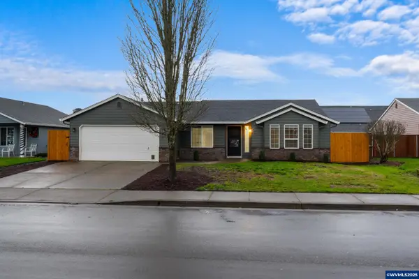 3063  30th Av SE, Albany, OR 97322