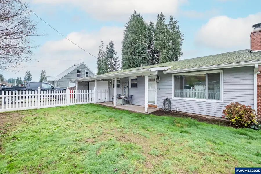 708 W High St, Stayton, OR 97383 - #3