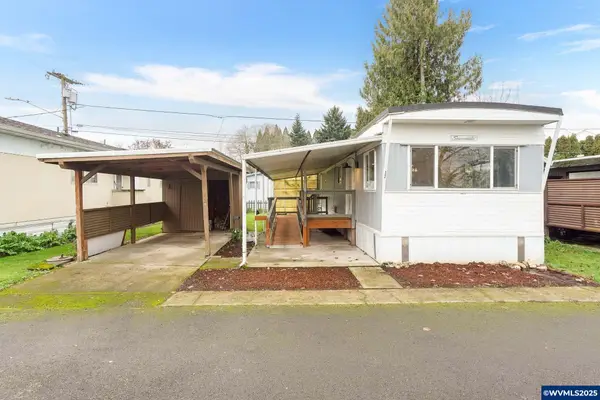 4882  Lancaster #12 Dr NE, Salem, OR 97305