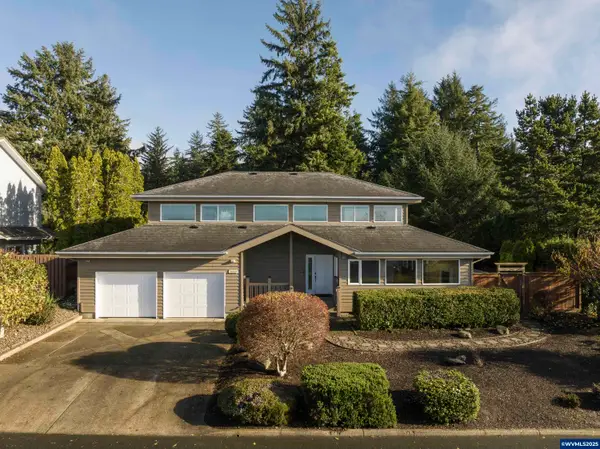 1060 NE 7th Dr, Newport, OR 97365