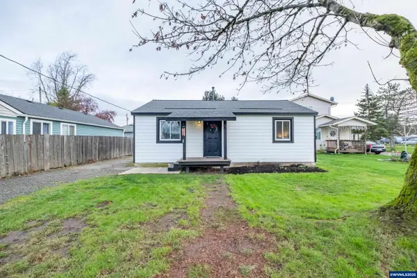 1515  Howard Dr SE, Albany, OR 97322