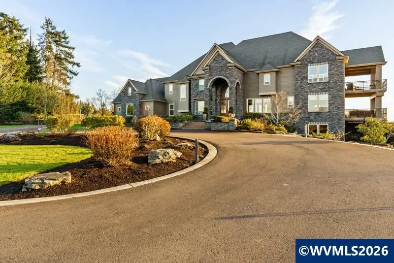 2882  Oak Grove Dr NW, Albany, OR 97321 - #2