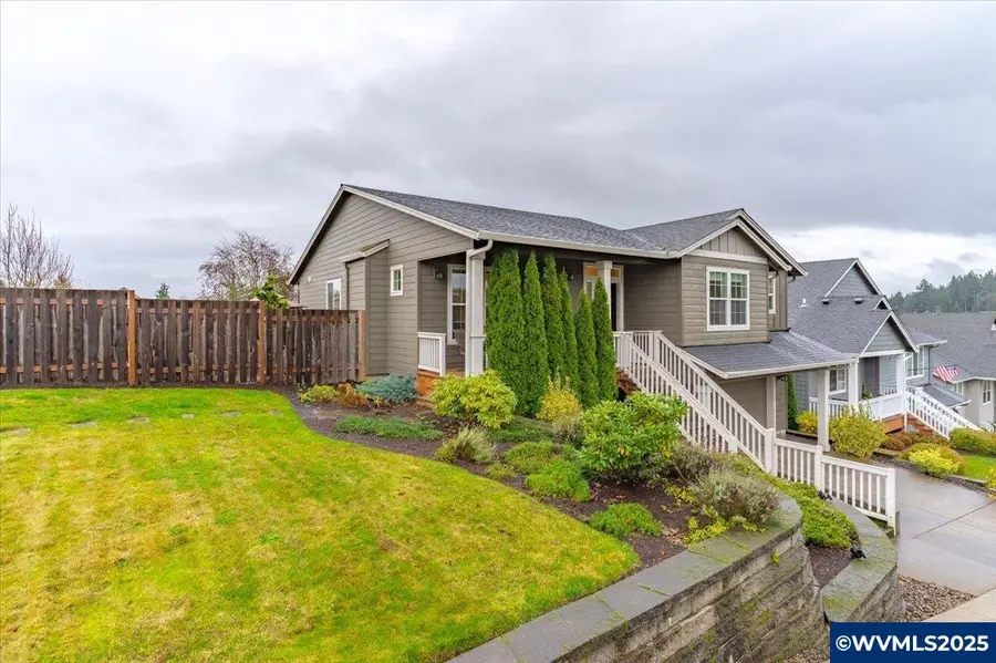 2383  Cherry Blossom Dr, Salem, OR 97304 - Image #2