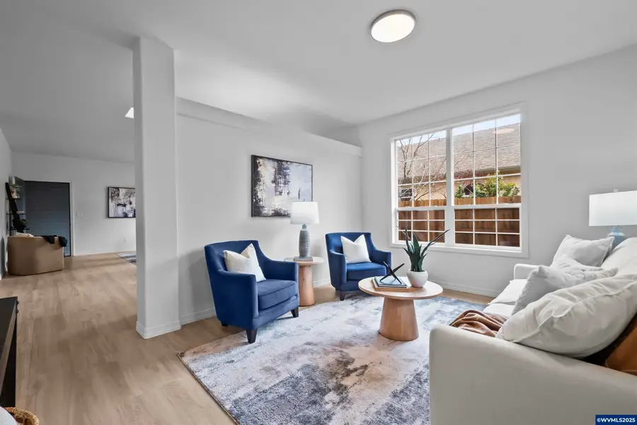 240  Norway St, Silverton, OR 97381 - Image #2