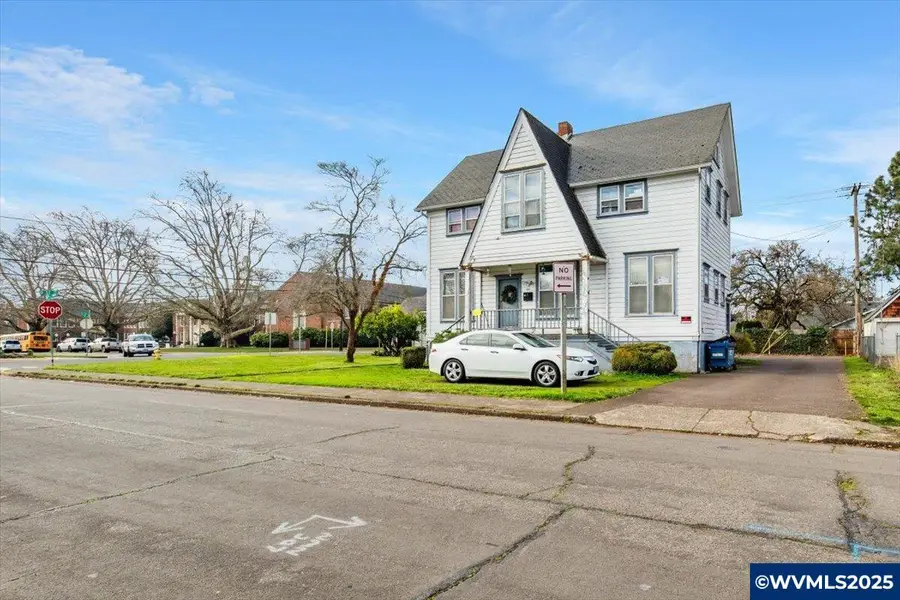 925  14th St NE, Salem, OR 97301 - Image #2