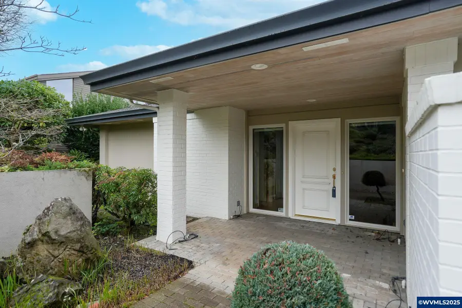 3485  Cherokee Dr S, Salem, OR 97302 - Image #3