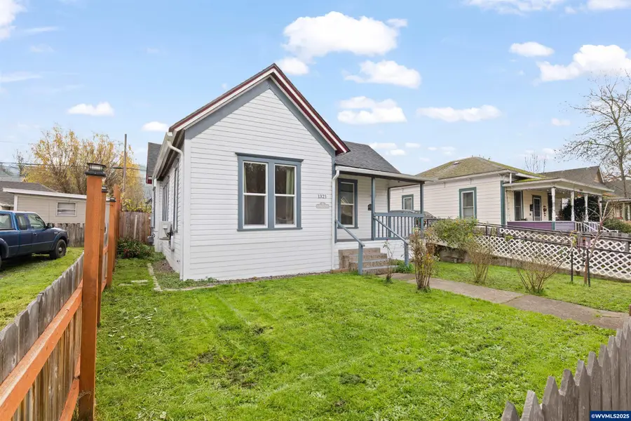 1321 SE Mill St, Roseburg, OR 97470 - Image #2